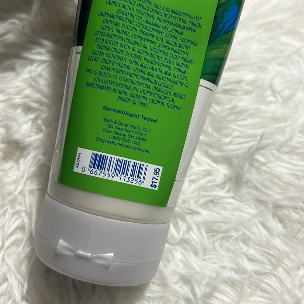 Bath & Body Works Waikiki Beach Coconut Moisturizing Body Wash NEW